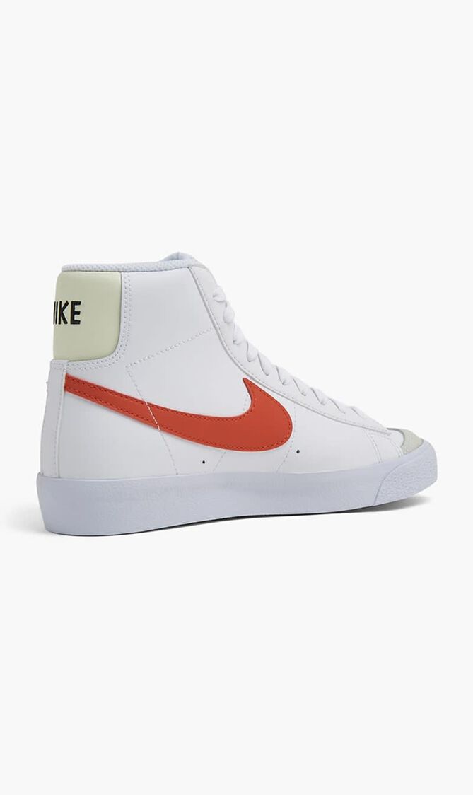 Blazer Mid 77 Sneakers