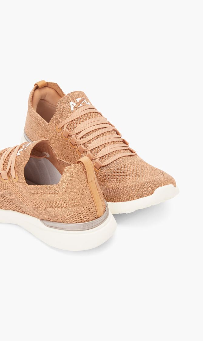 WOMENS TECHLOOM BREEZE BLUSHIVORY