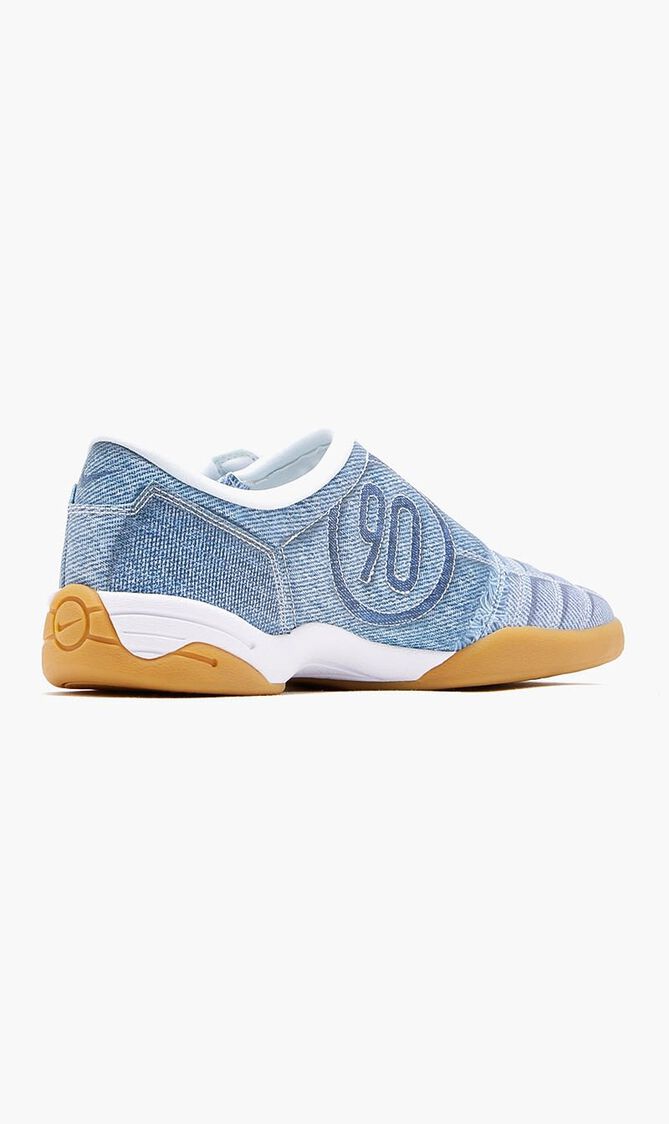 Total 90 SE Sneakers