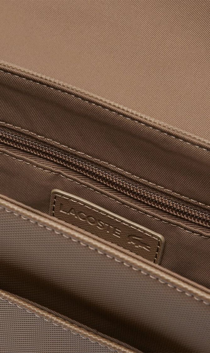 Classic Flap Close Shoulder Bag