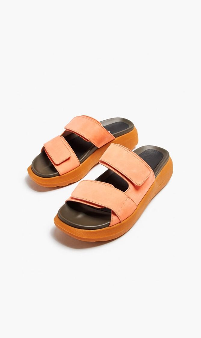 Uma Sandals
