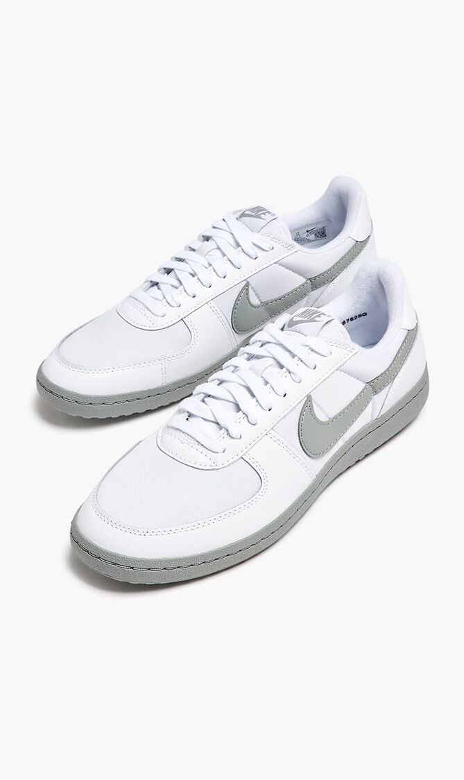 Dunk Low Panda Sneakers