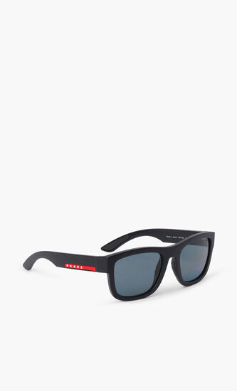 SUNGLASS