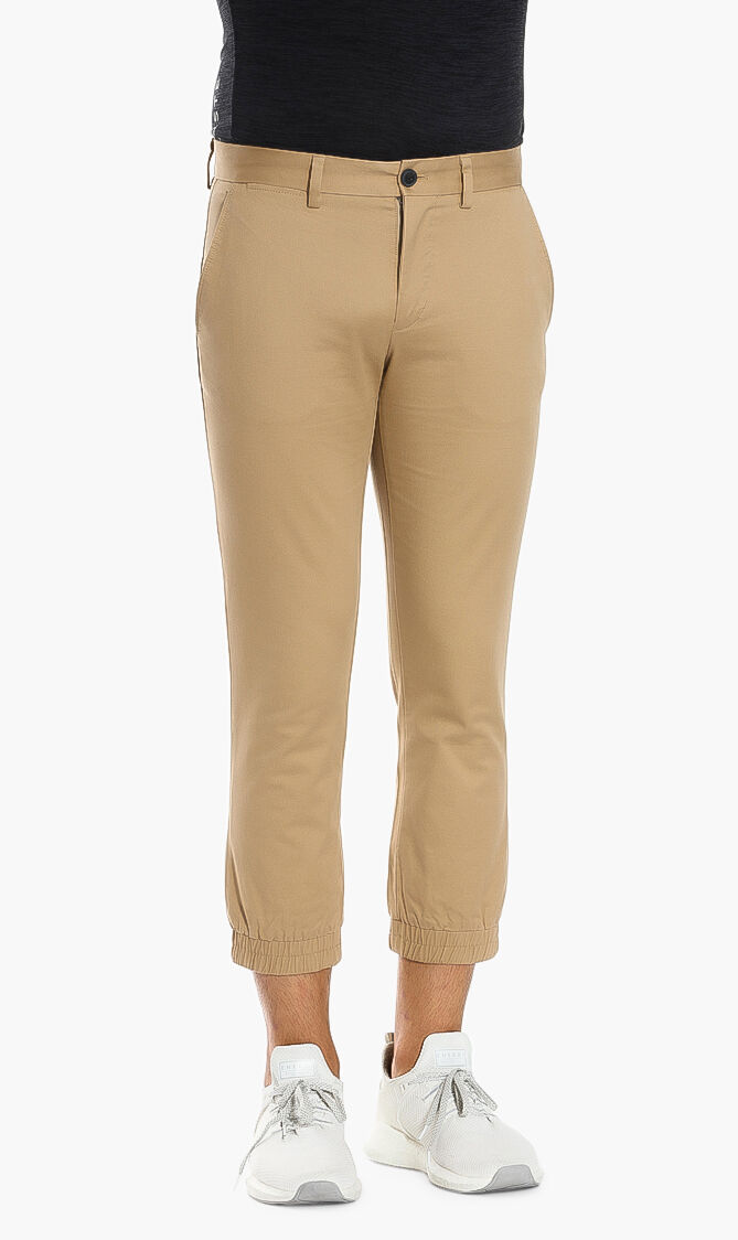 بنطال شينو قطن مطاطي بقصّة ضيقة