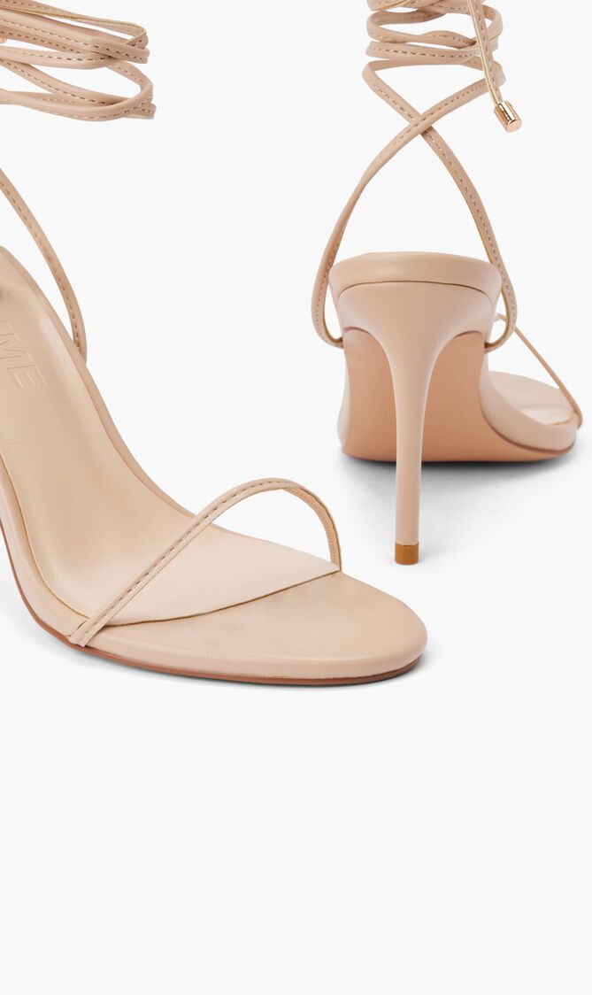 3.0 Barely There Lace Up