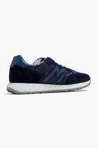 Yoki sneakers