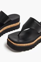 Sneak Elyse Platform Thong Sandals Sneak Elyse Platform Thong Sandals