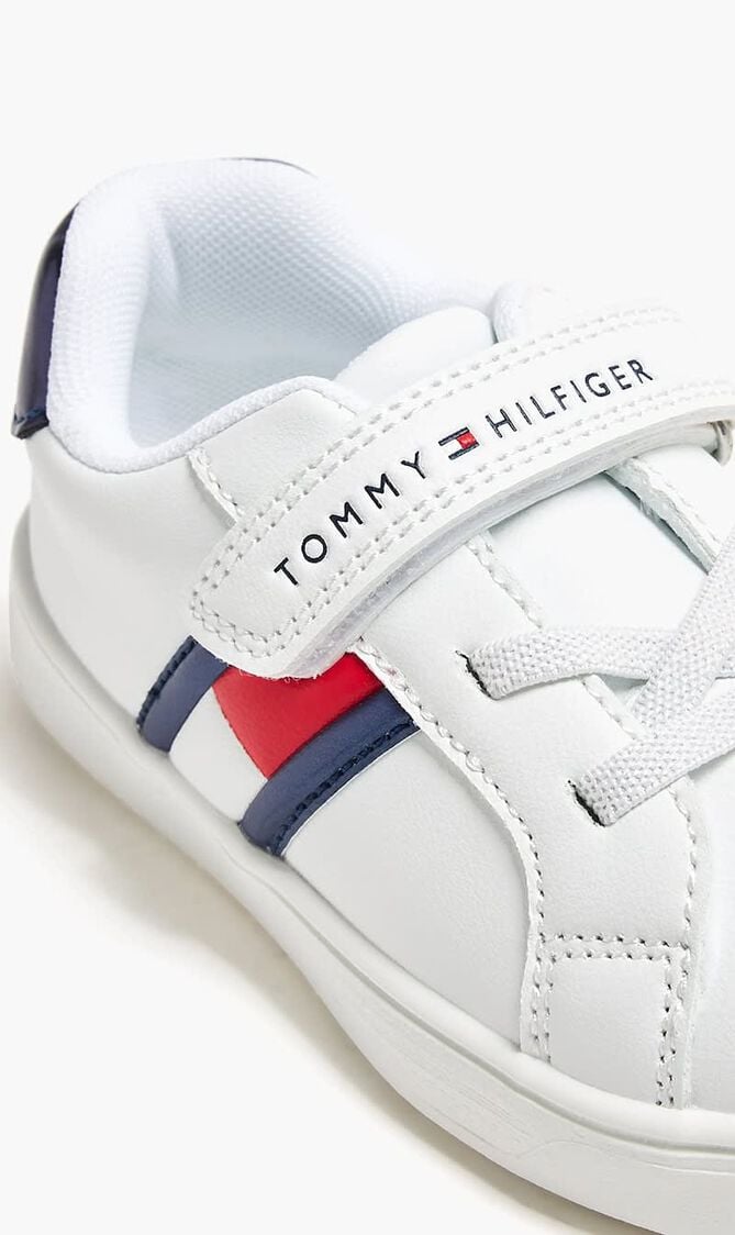 Logan Sneakers Logan Sneakers