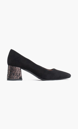 Suede Pumps