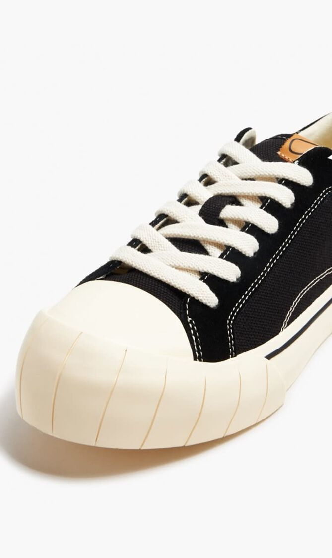 Chunks LowTop Sneakers