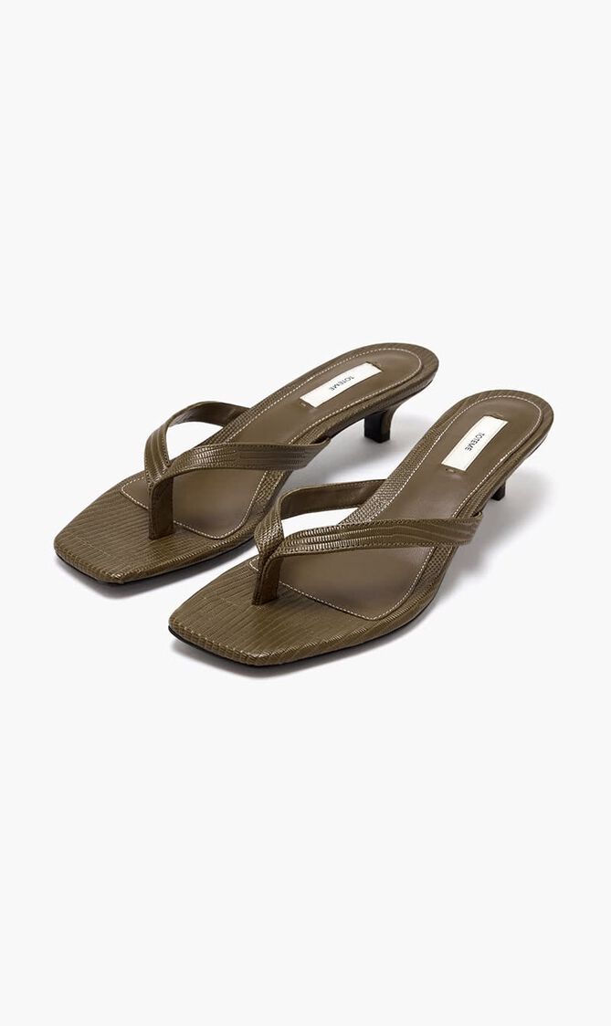 LIZARD EMBOSSED HEELED FLIP FLOPS