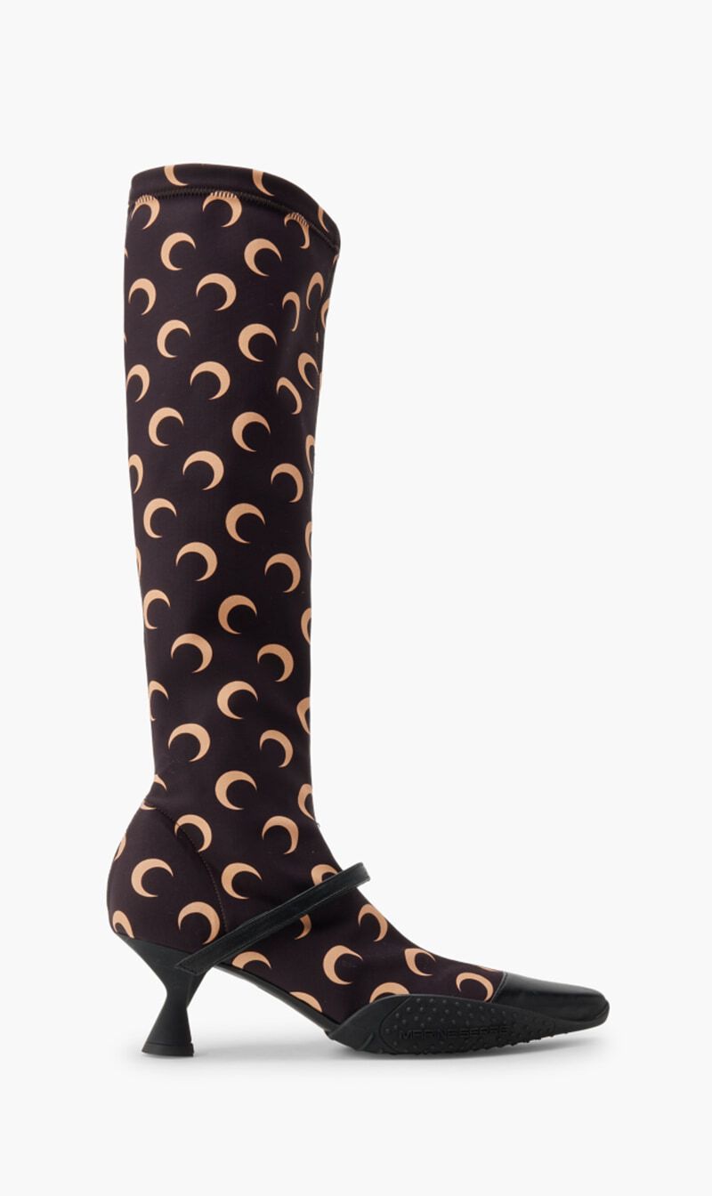 Moon boots outlet store