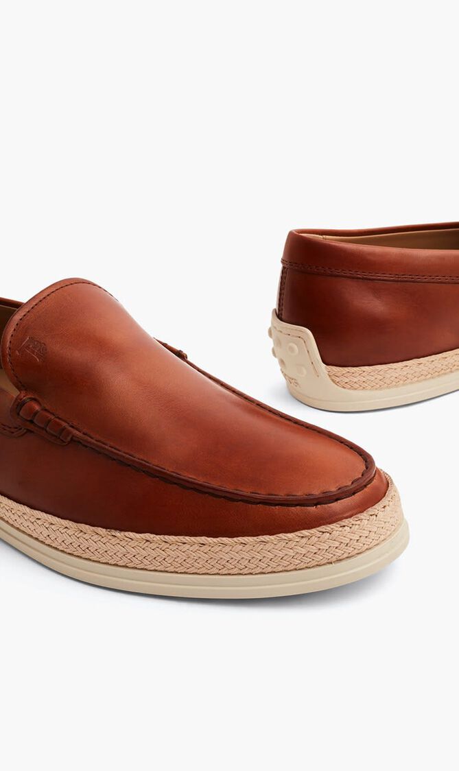 NUOVA PANTOFOLA GOMMA RAFIA TV NUOVA PANTOFOLA GOMMA RAFIA TV