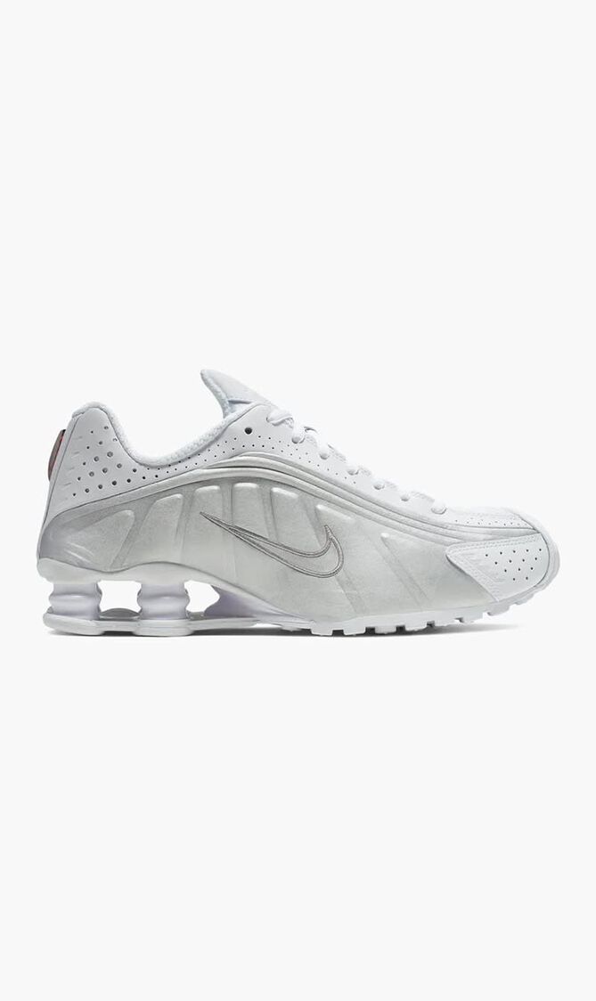 W NIKE SHOX R4