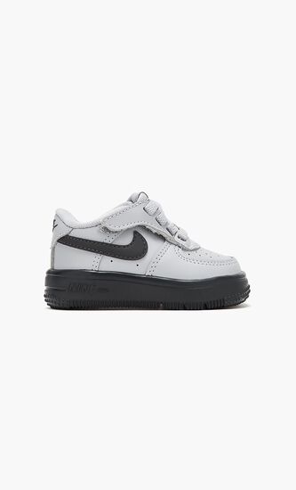 Force 1 Low EasyOn Sneakers