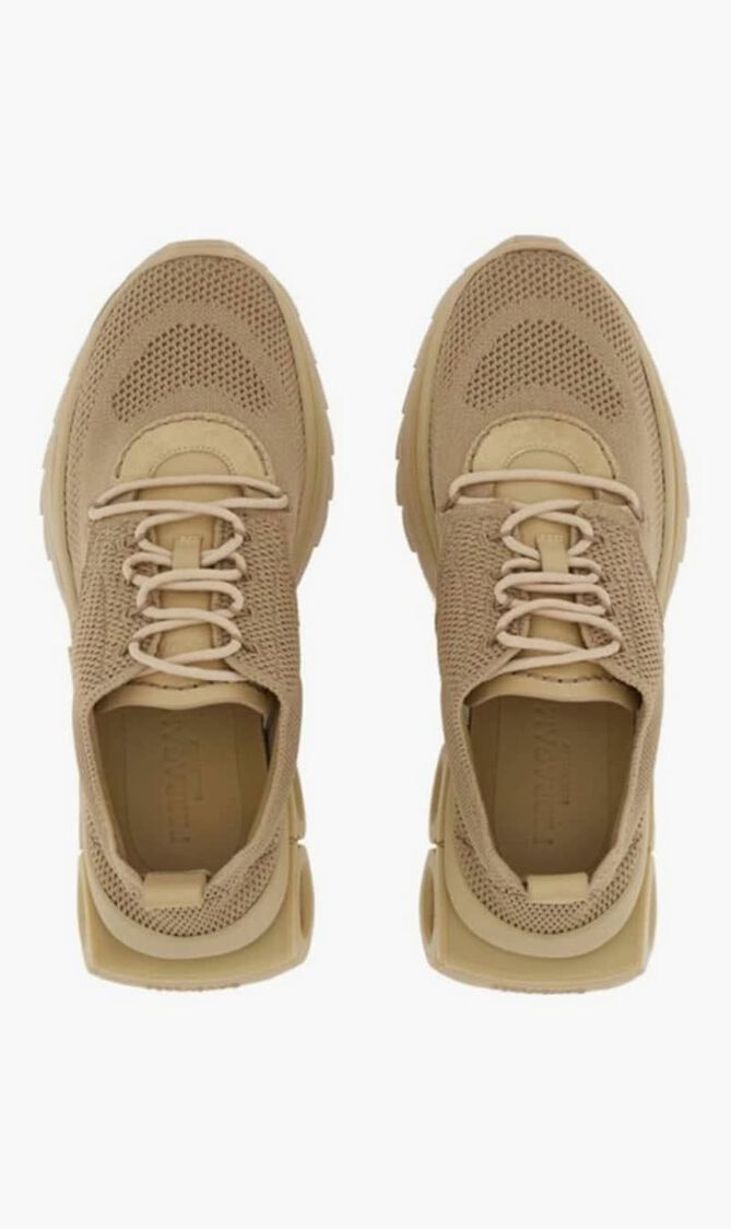 Gancini Plaque Round Toe Sneaker