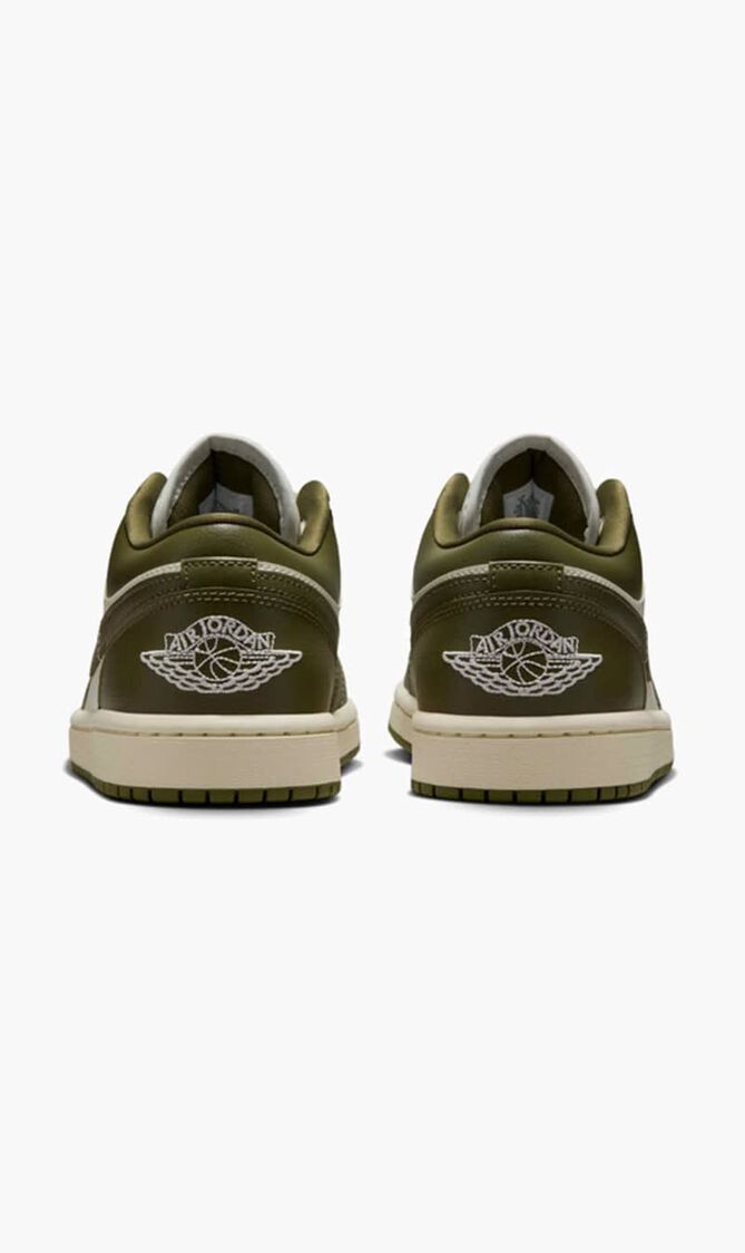 Air Jordan 1 Low
