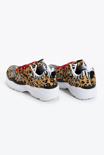 Ray Tracer Animal Print Sneakers