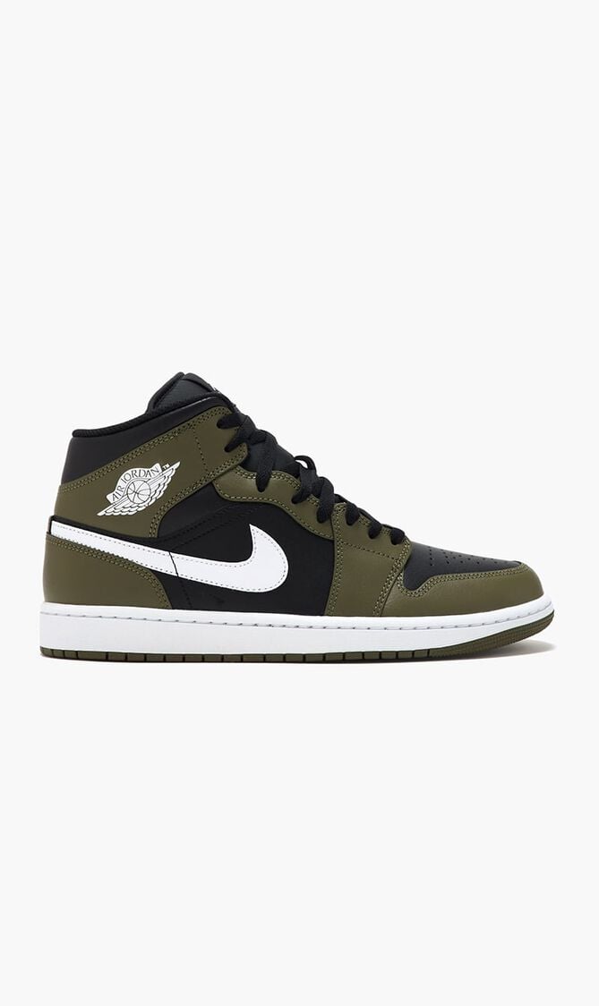 Air Jordan 1 Mid sneakers