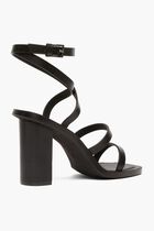 JUTTALSANDAL FOOTWEAR