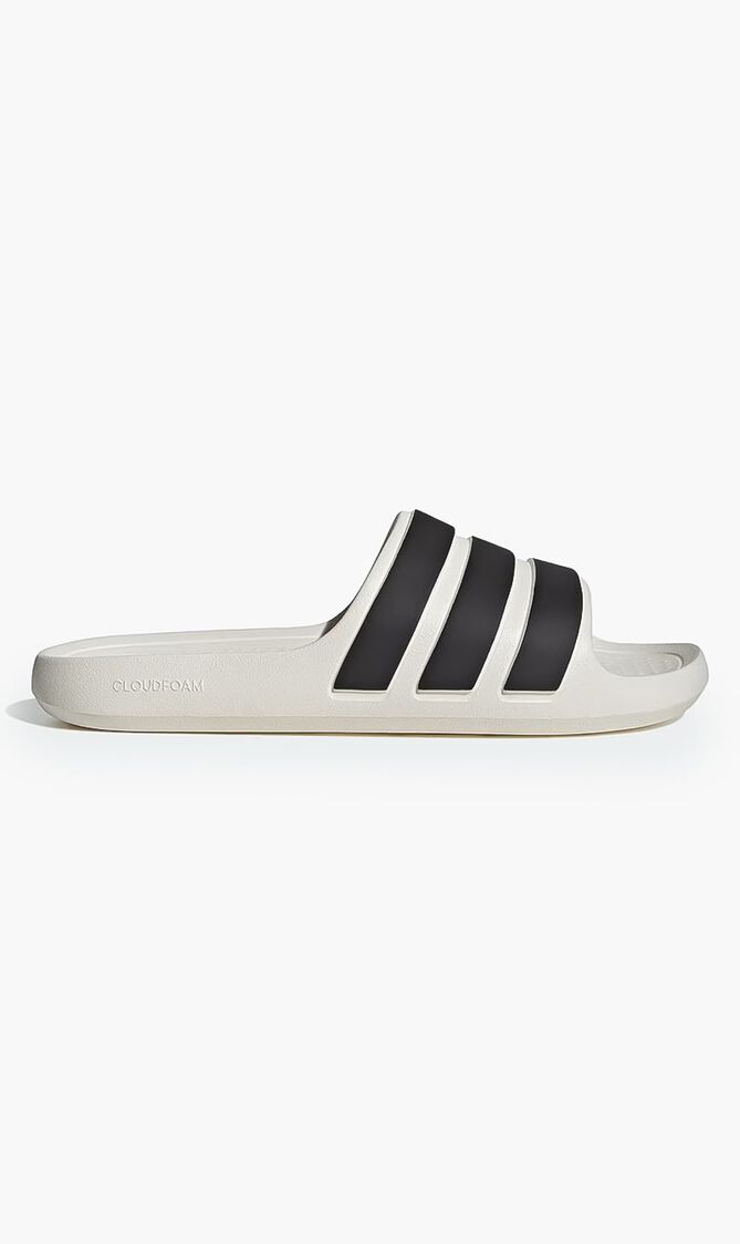 Adilette Flow Slides