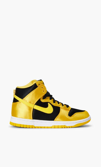 W NIKE DUNK HIGH ESS TWIST