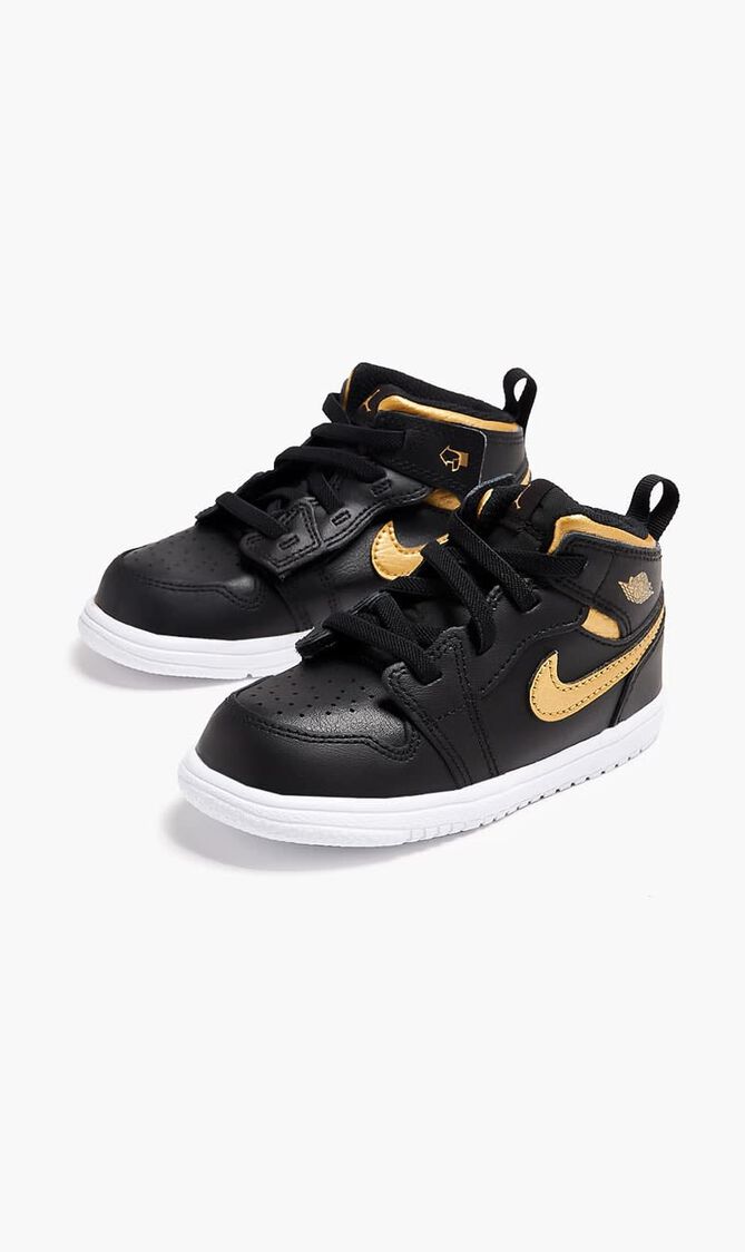 Air Jordan 1 Mid sneakers