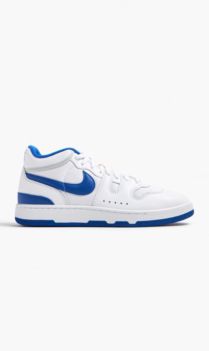 NIKE ATTACK