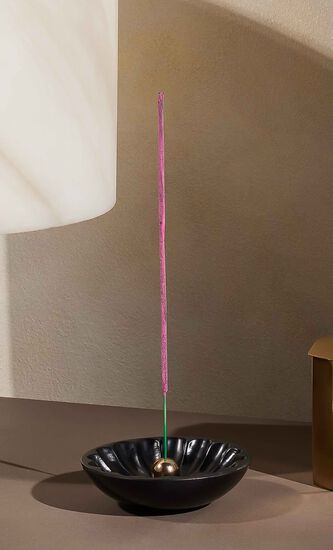 Kamal Incense Holder & Incense Sticks Gift Set