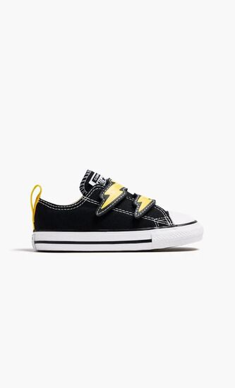 Chuck Taylor All Star 2V Sneakers