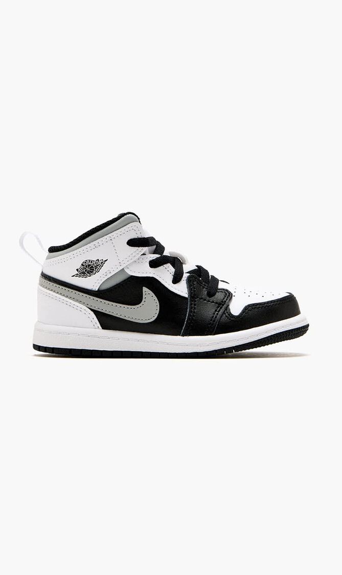 Jordan 1 Mid sneakers