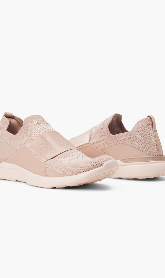 Tech Loom Bliss Sneakers