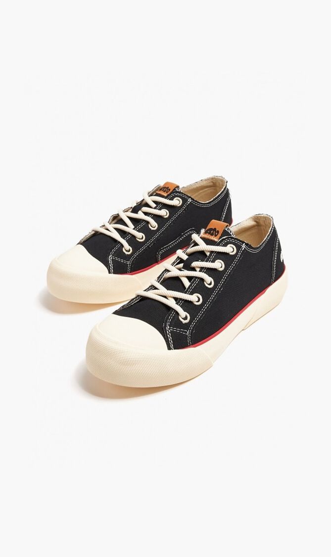 Chunks LowTop Sneakers