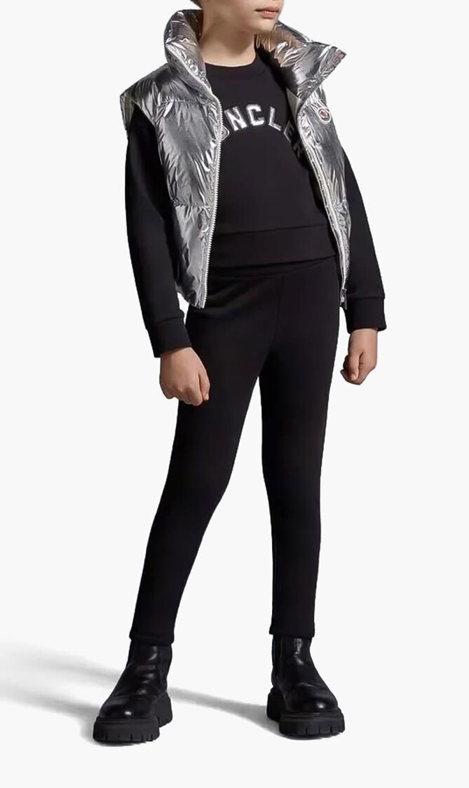 KNITWEAR CLOTHING ENSEMBLE