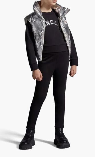 KNITWEAR CLOTHING ENSEMBLE
