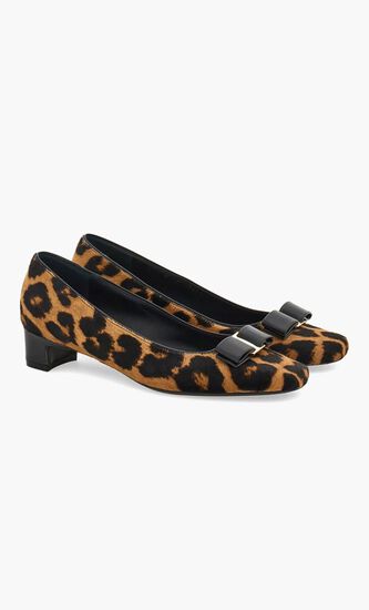 Iconic Bow Pumps