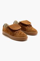 Model 2 Soccer Sneakers