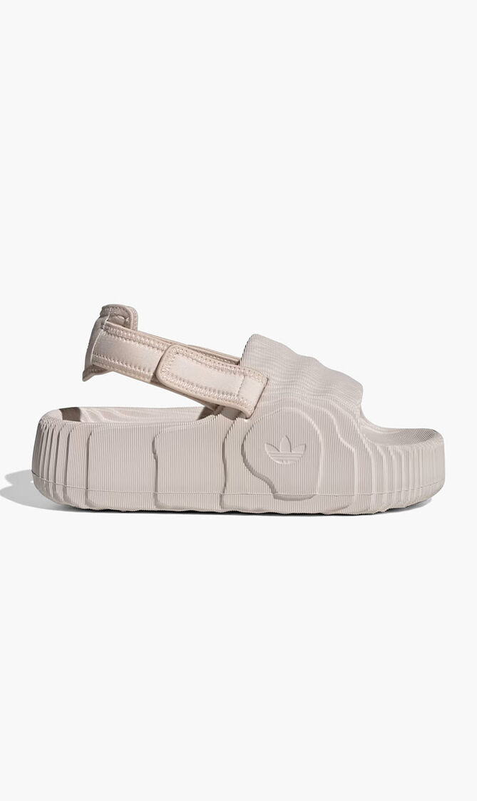 ADILETTE 22 XLG W