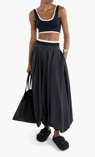 222 West Regular-width Clogs