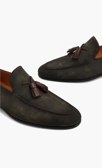 Leather tassel loafers
