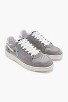 Dice Lo Bee Bird Sneakers