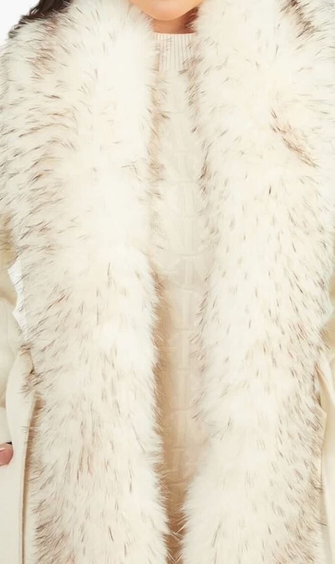 Valerie Coat