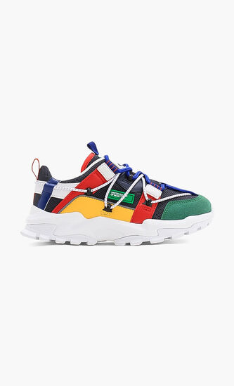 Flow Sneakers