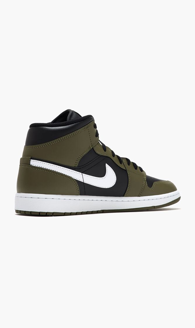 Air Jordan 1 Mid sneakers
