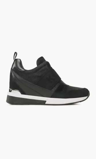 MAVEN SLIP ON TRAINER