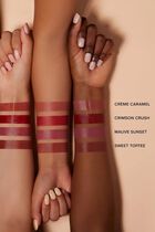 Petal Touch Plumping Lip Velour, Cr&egrave;me Caramel
