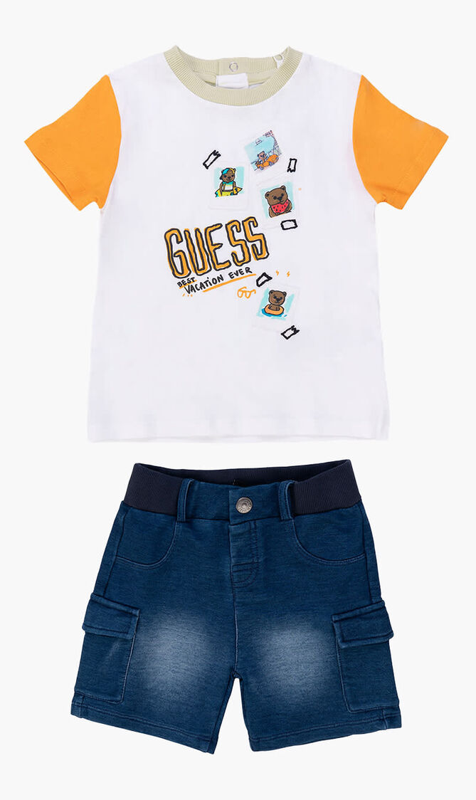 T-shirt and shorts set