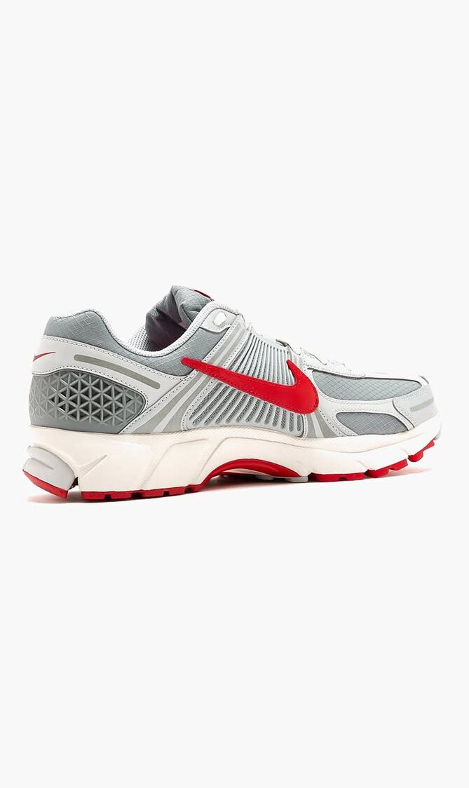 Zoom Vomero 5 SE Sneakers