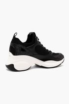 Zuma Sneakers