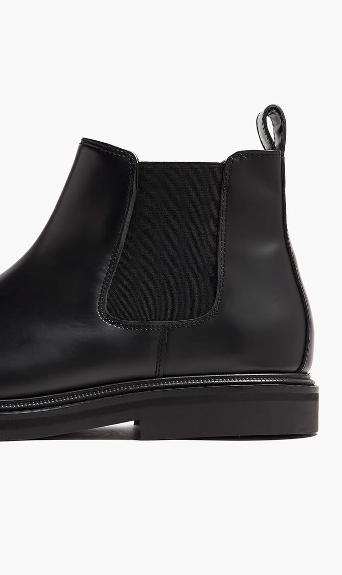 Vinnee Chelsea Boots